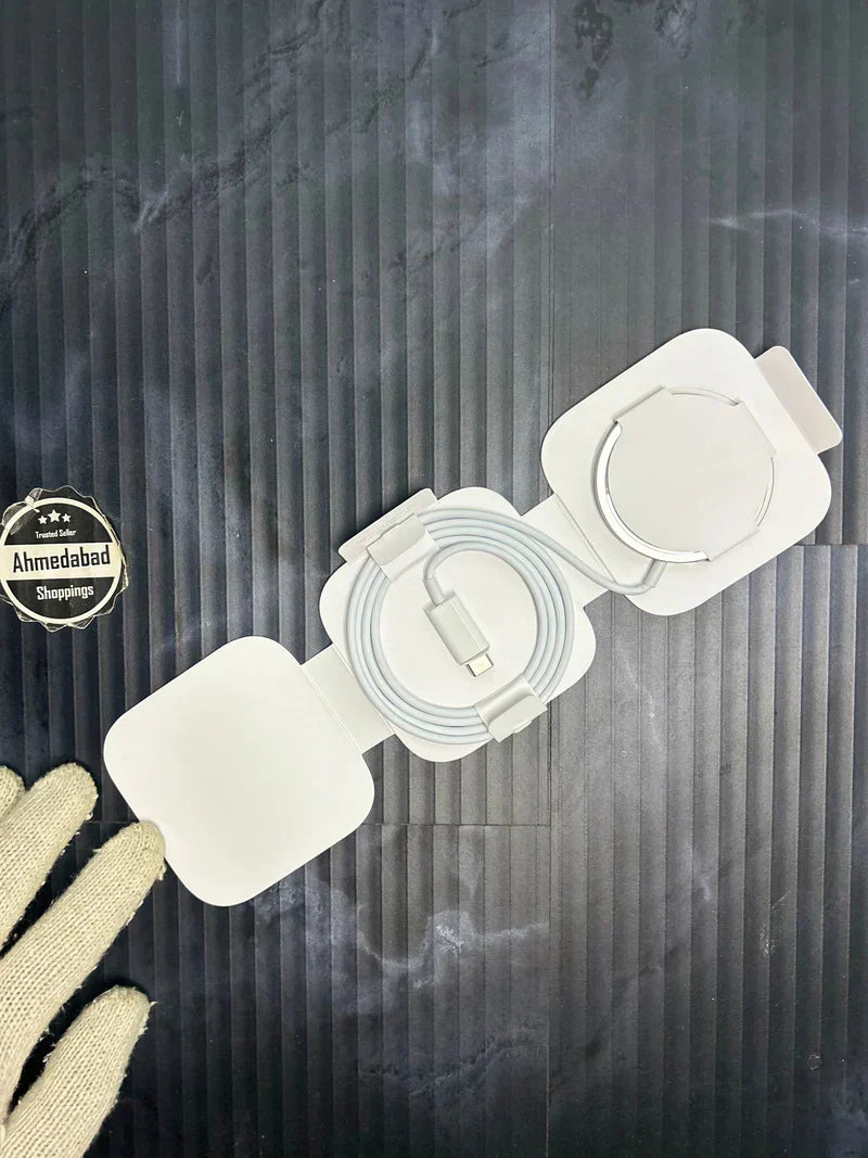 AIRPODS PRO 2ND GEN & FREE MAGSAFE CHARGER